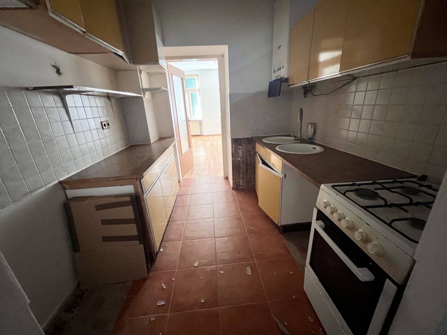 Bezugsfertige 3,5 Zimmer Wohnung im 3.ten Liftstock