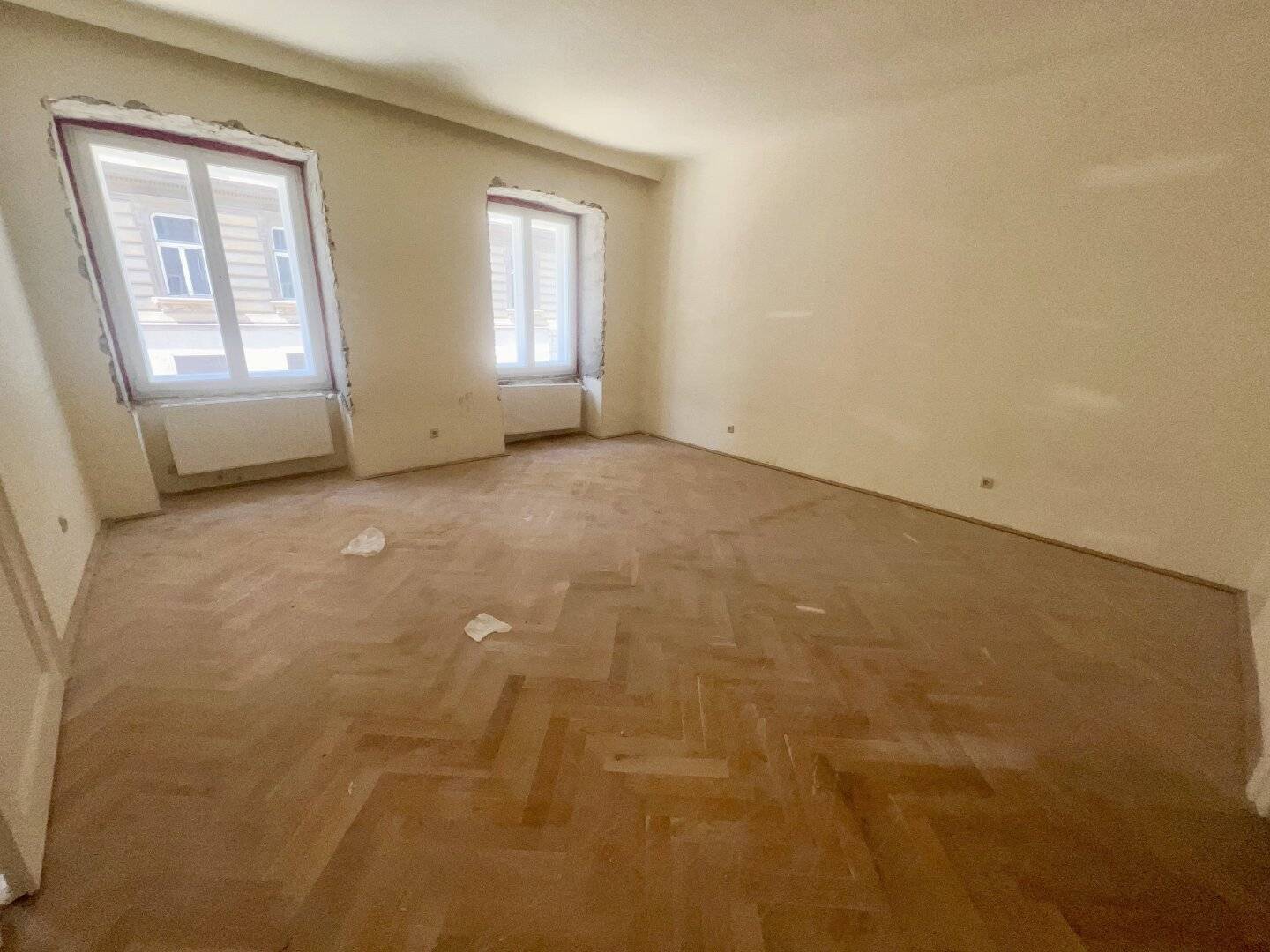 Charmante 4-Zimmer Altbauwohnung im begehrten Servitenviertel – Ihr Traum vom individuellen Wohnen im 9. Bezirk