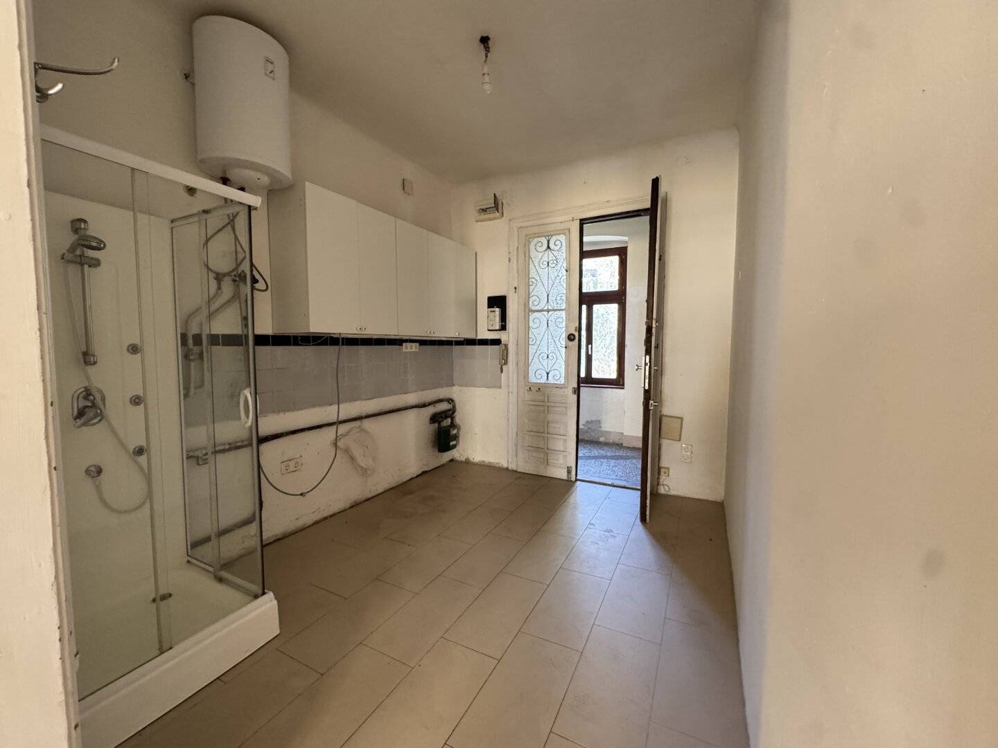 Charmante 1-Zimmer-Wohnung in 1170 Wien – sanierungsbedürftig, 31m², Nähe Yppenplatz!