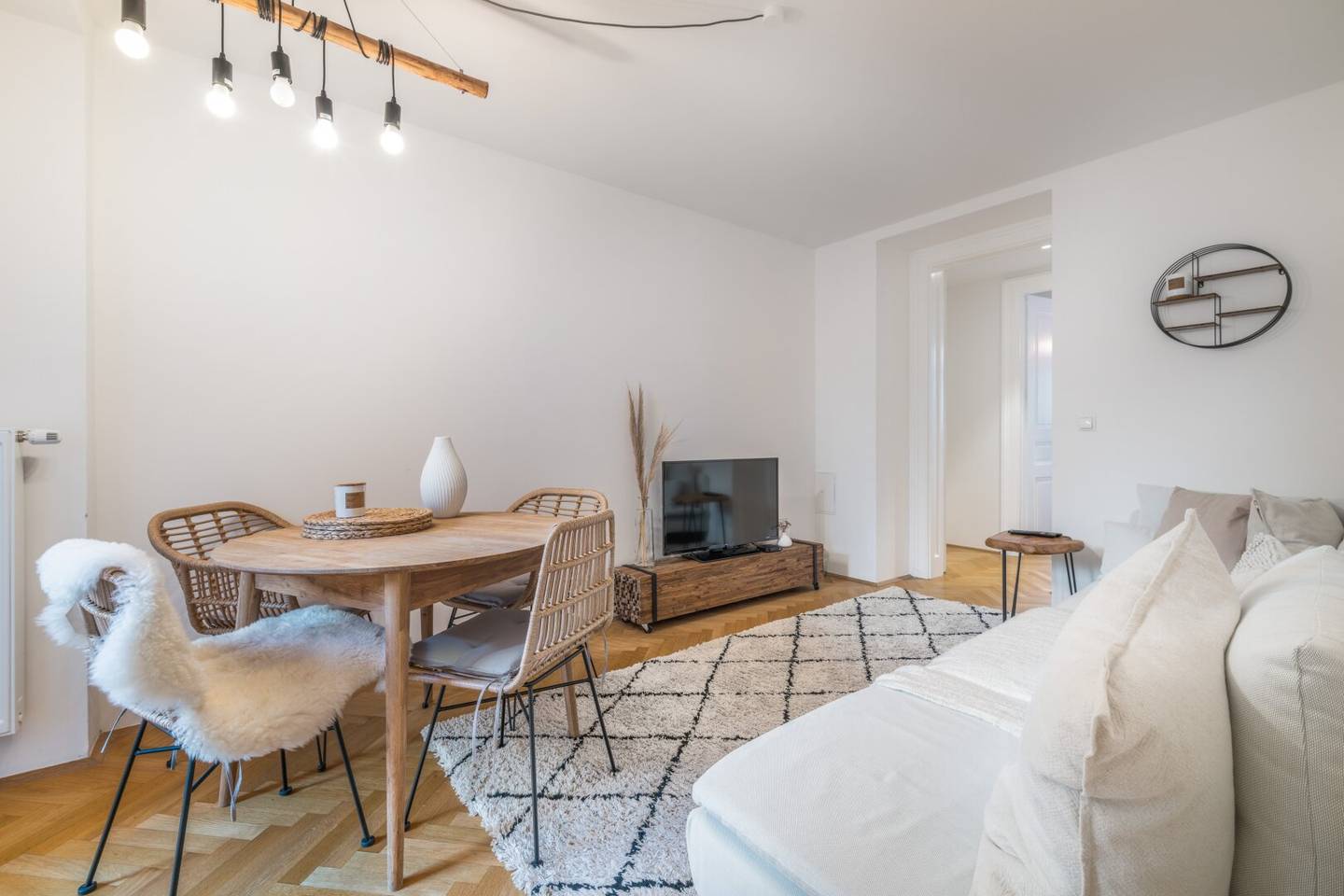 Moderne 3-Zimmer Wohnung mit Garten und Terrasse in zentraler Lage! Mit Möglichkeit für Air-Bnb