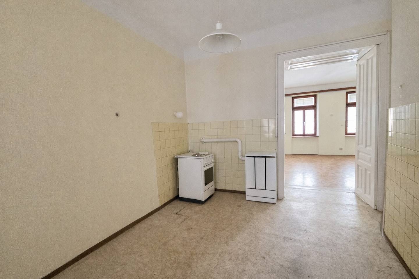 Charmante Wohnung in 1170 Wien – sanierungsbedürftig, 69m², baubewilligter Balkon, viel Potenzial, Nahe Yppenplatz!