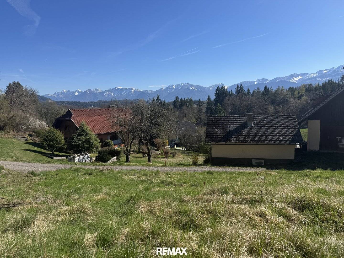 Von Bungalow bis Bauträger - Baugrundstücke in sonniger Lage