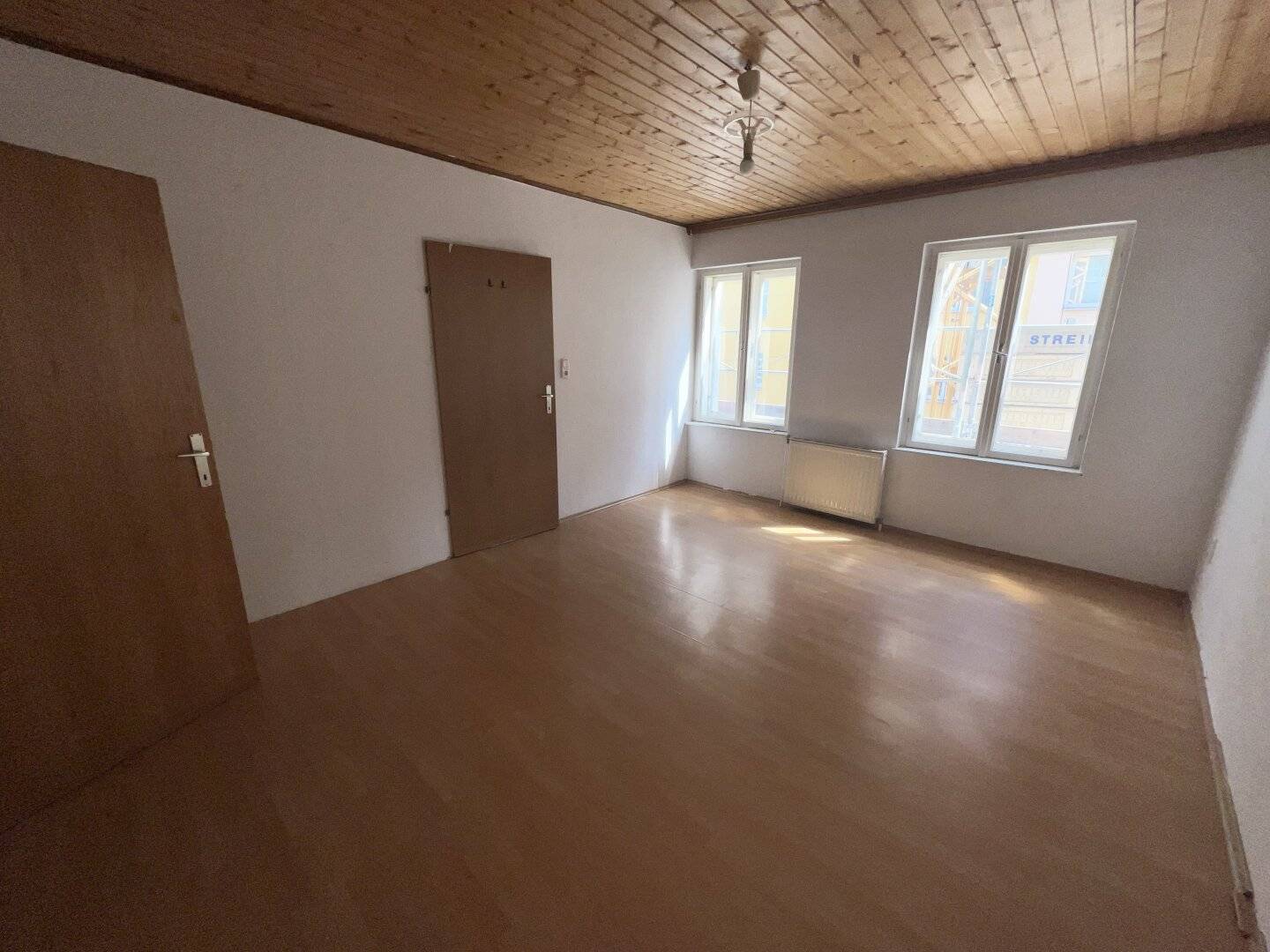 Charmante 3-Zimmer Altbauwohnung unweit U6 und Schönbrunn