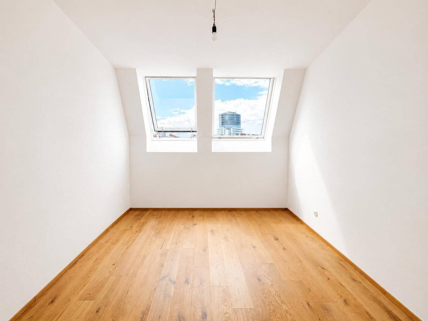 Exklusive 3-Zimmer-DG-Wohnung