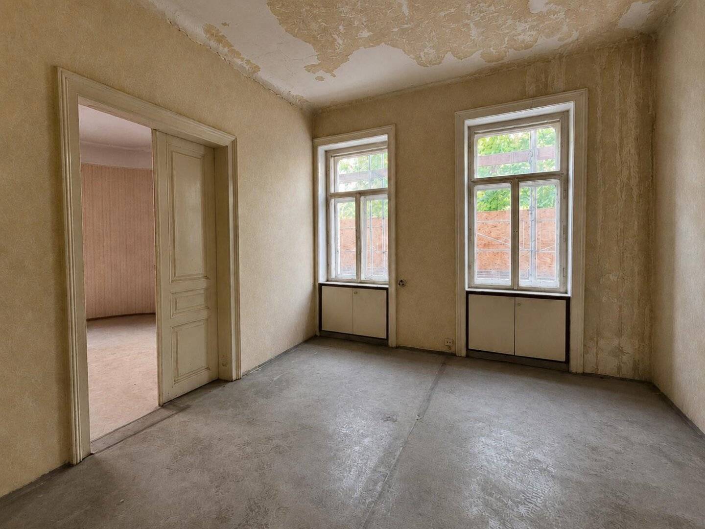 Charmante Altbauwohnung mit Entwicklungspotenzial im Herzen von Meidling (Airbnb- möglich!)