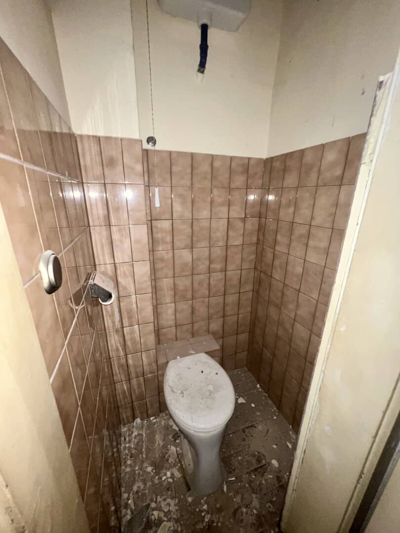 Charmante Altbauwohnung mit Entwicklungspotenzial im Herzen von Meidling (Airbnb- möglich!)
