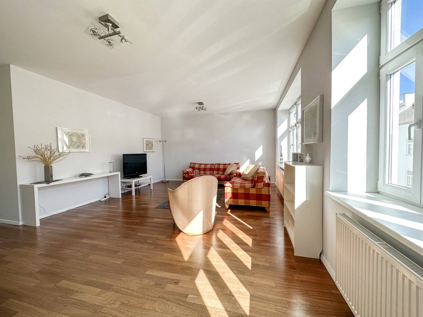 Sonnige Terrassen-Maisonette mit herrlichem Ausblick