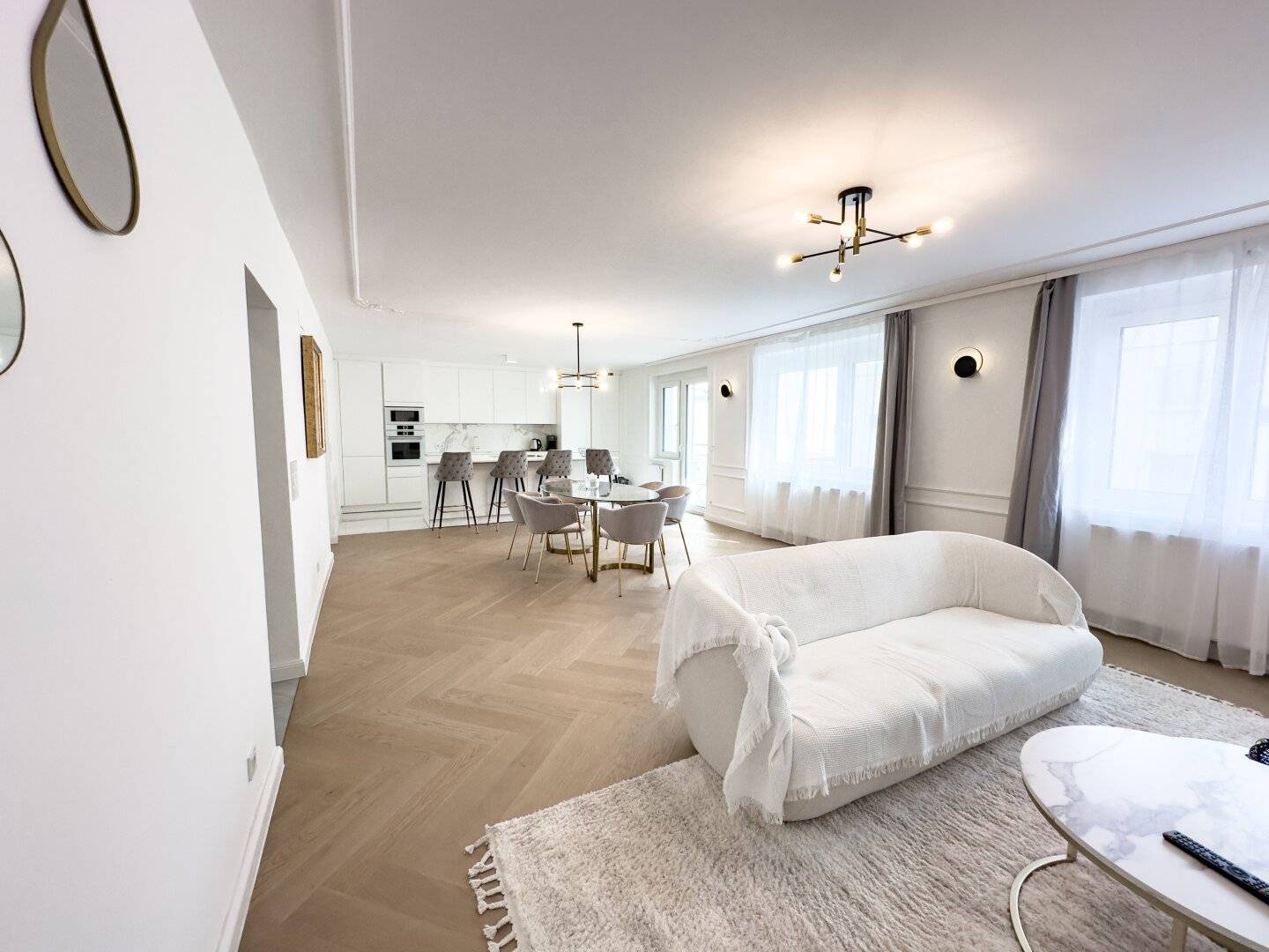 Top Lage! Exklusive, moderne 3-Zimmer-Wohnung mit Balkon!