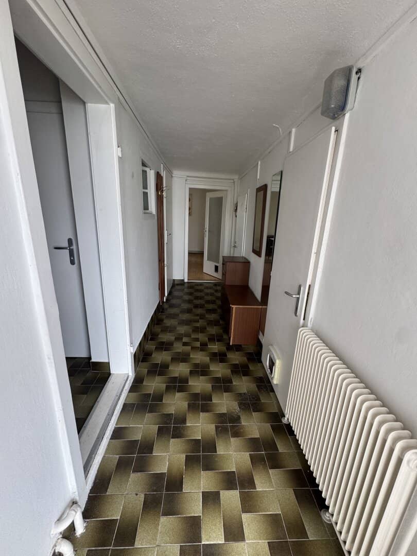 Mitarbeiterhaus für Firmen in Achau – 4 Zimmer, 7 Betten, Top-Anbindung