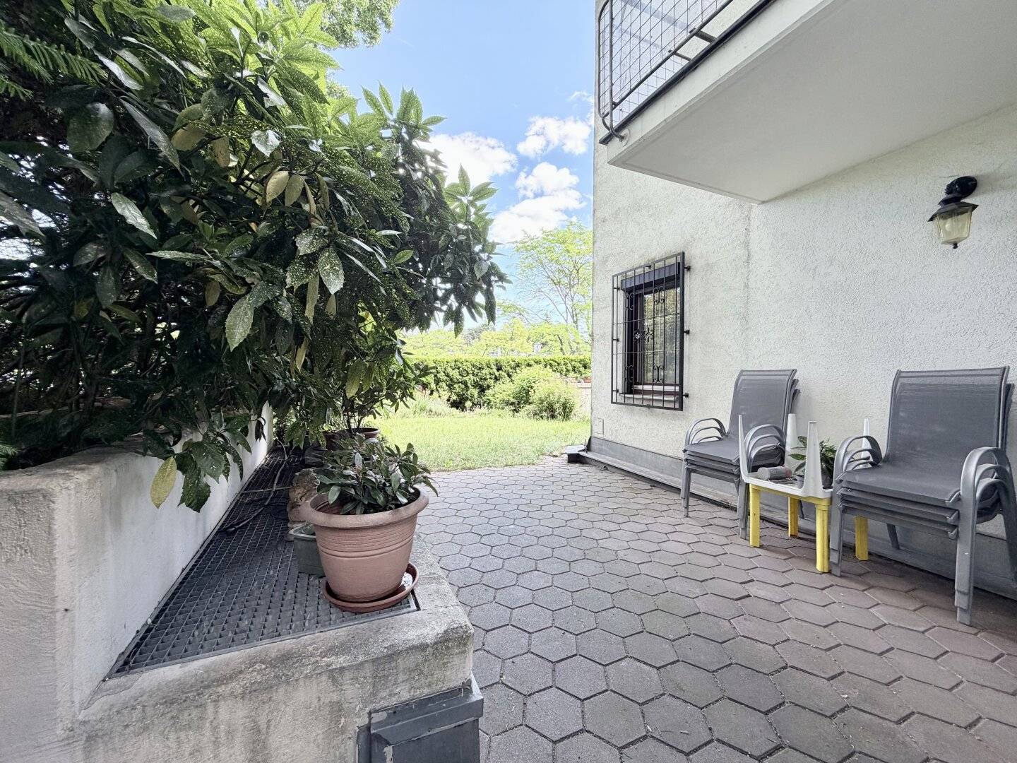 GARTEN-MAISONETTE MIT HAUSCHARAKTER IN BEGEHRTER DÖBLINGER GRÜNLAGE