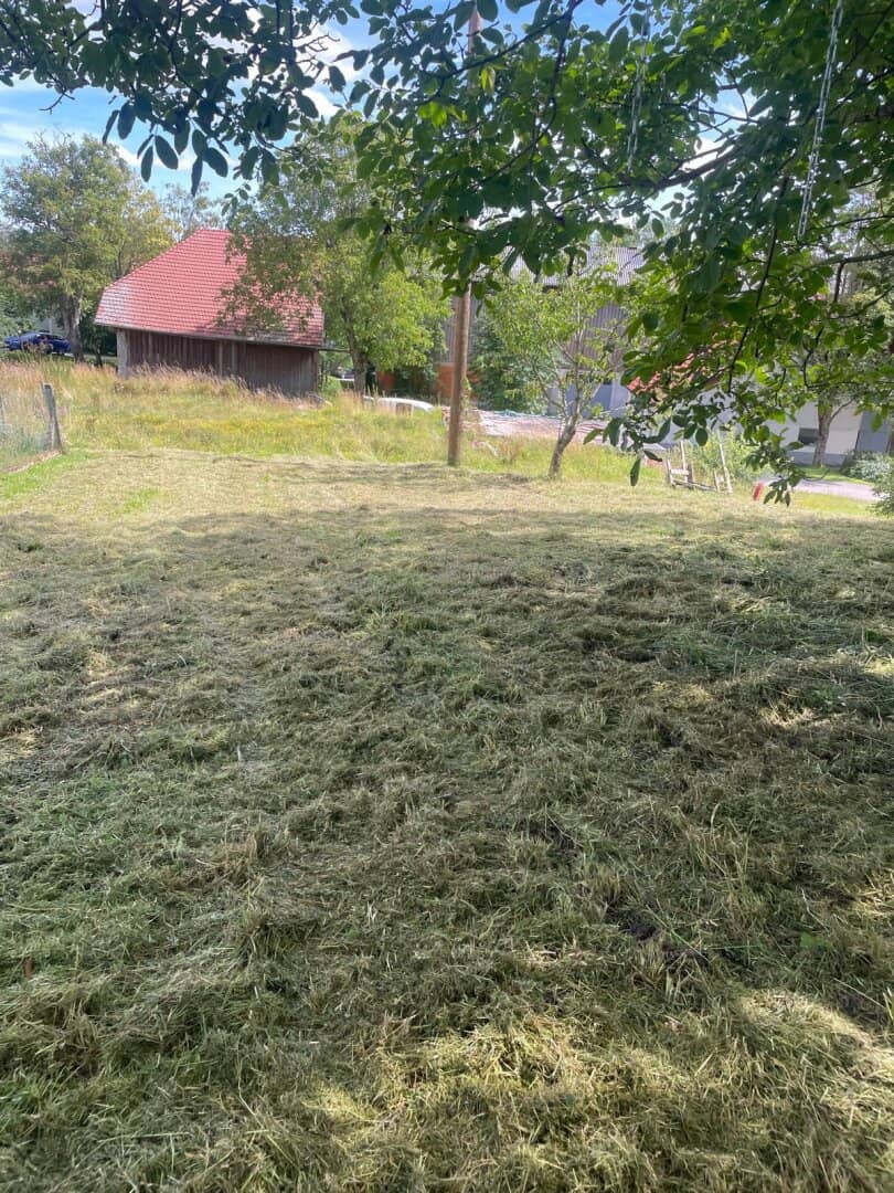 Traumgrundstück ca. 723m² in Grolzham, ohne BAUZWANG   – Eigenheim mit Grünblick!