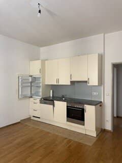 WG-tauglich- Charmante 2-Zimmer-Wohnung in Graz, 58m², gepflegt, mit Einbauküche, Aufzug, Kellerabteil, Bad mit Fenster!