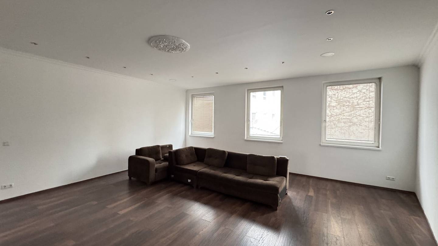 Attraktive Bürofläche in 1200 Wien – 250m²