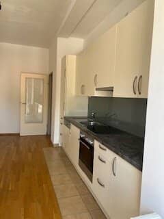 Moderne 2-Zimmer-Wohnung mit Balkon in 8020 Graz – gepflegt, mit Einbauküche, Lift!