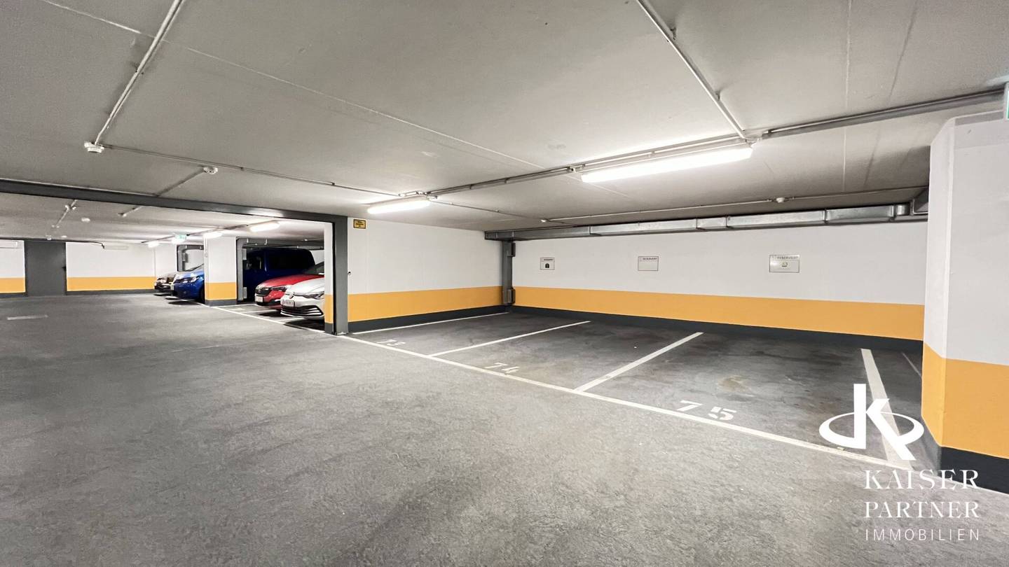 Dresdnerstraße 70, bequemes Parken in zentraler Lage - Miete nur 80€ netto/Monat