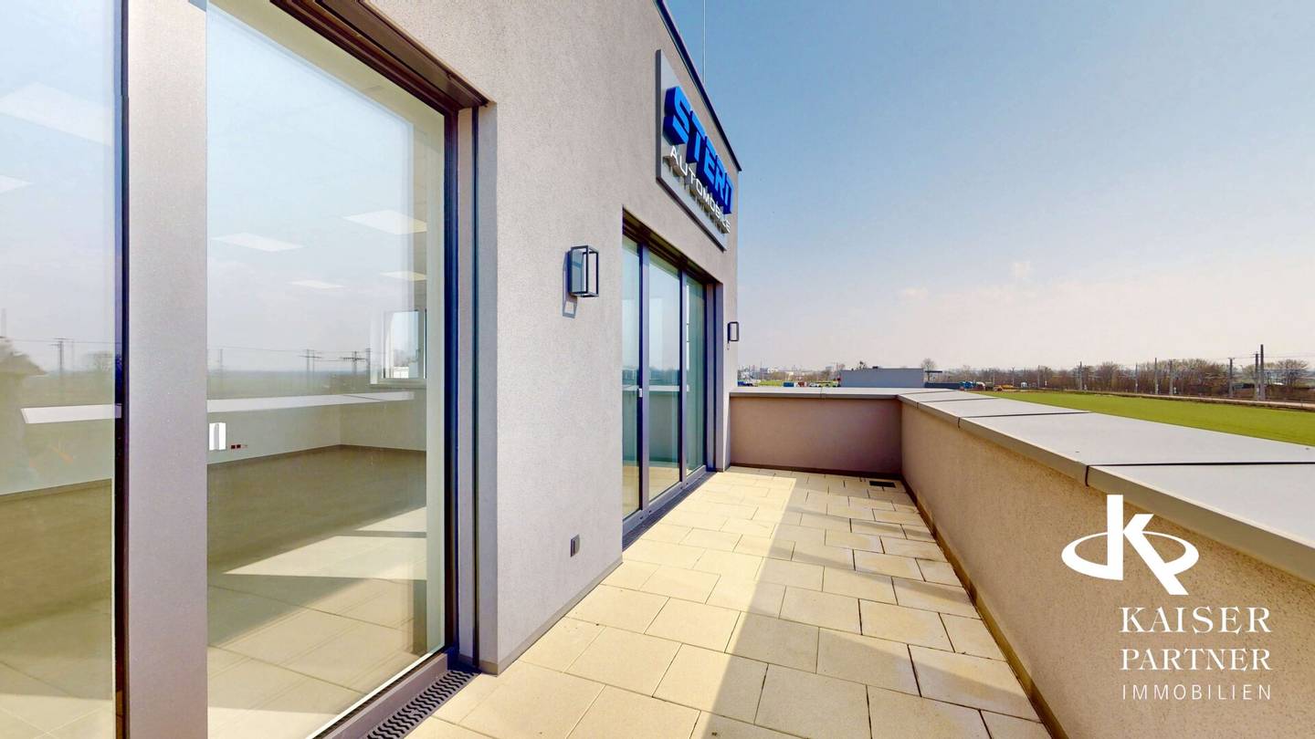 Moderne 3-Zimmer Büro mit Terrasse & 2 Parkplätzen – Erstbezug!