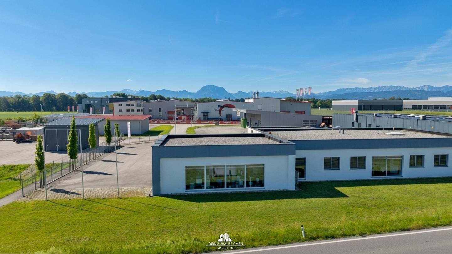 DEIN ZUHAUSE präsentiert: Große Gewerbefläche in Redlham mit Parkplätzen und moderner Ausstattung