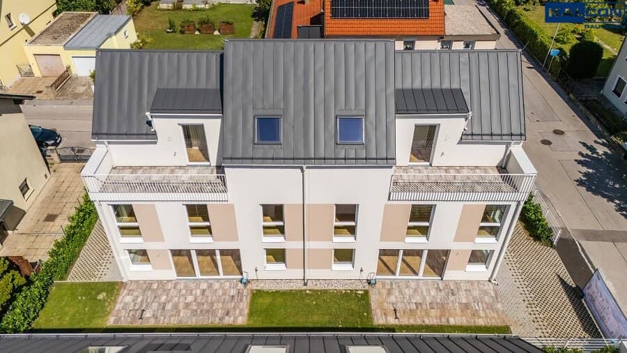 Schlüsselfertige 148m² Traumwohnung mit Eigengarten | Ziegelmassiv-Bauweise | KFZ-Stellplätze + Lademöglichkeit E-Autos | PROVISIONSFREI