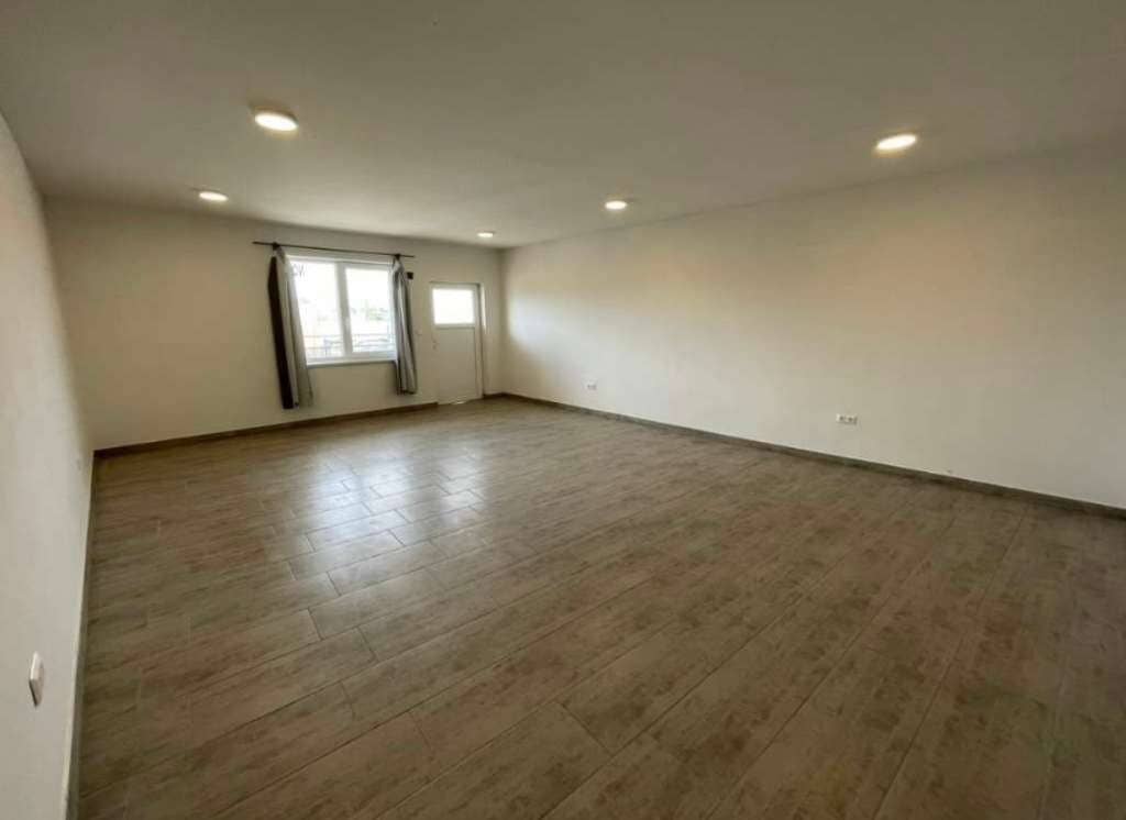 PROVISIONSFREI!!! Verschiedene Nutzungsmöglichkeiten Büro, Musik Proberaum, Hobby, Fotostudio etc.