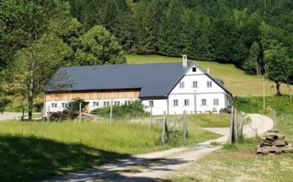 Herrschaftliches Landgut mit 150 ha Garten/Forst