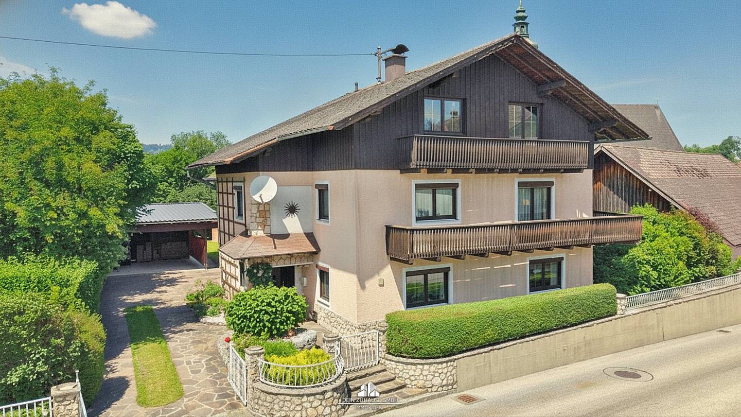 DEIN ZUHAUSE: Stilvolles Einfamilienhaus mit großem Garten und Pool