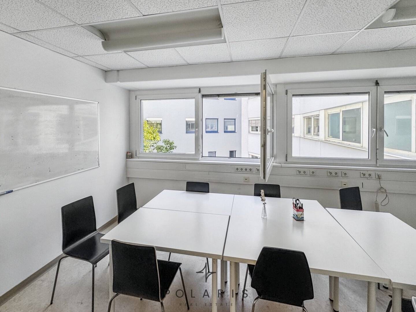 555 m² Großraumbüro in 1150 Wien | Top-Anbindung U4/U6 & viele flexible Räume