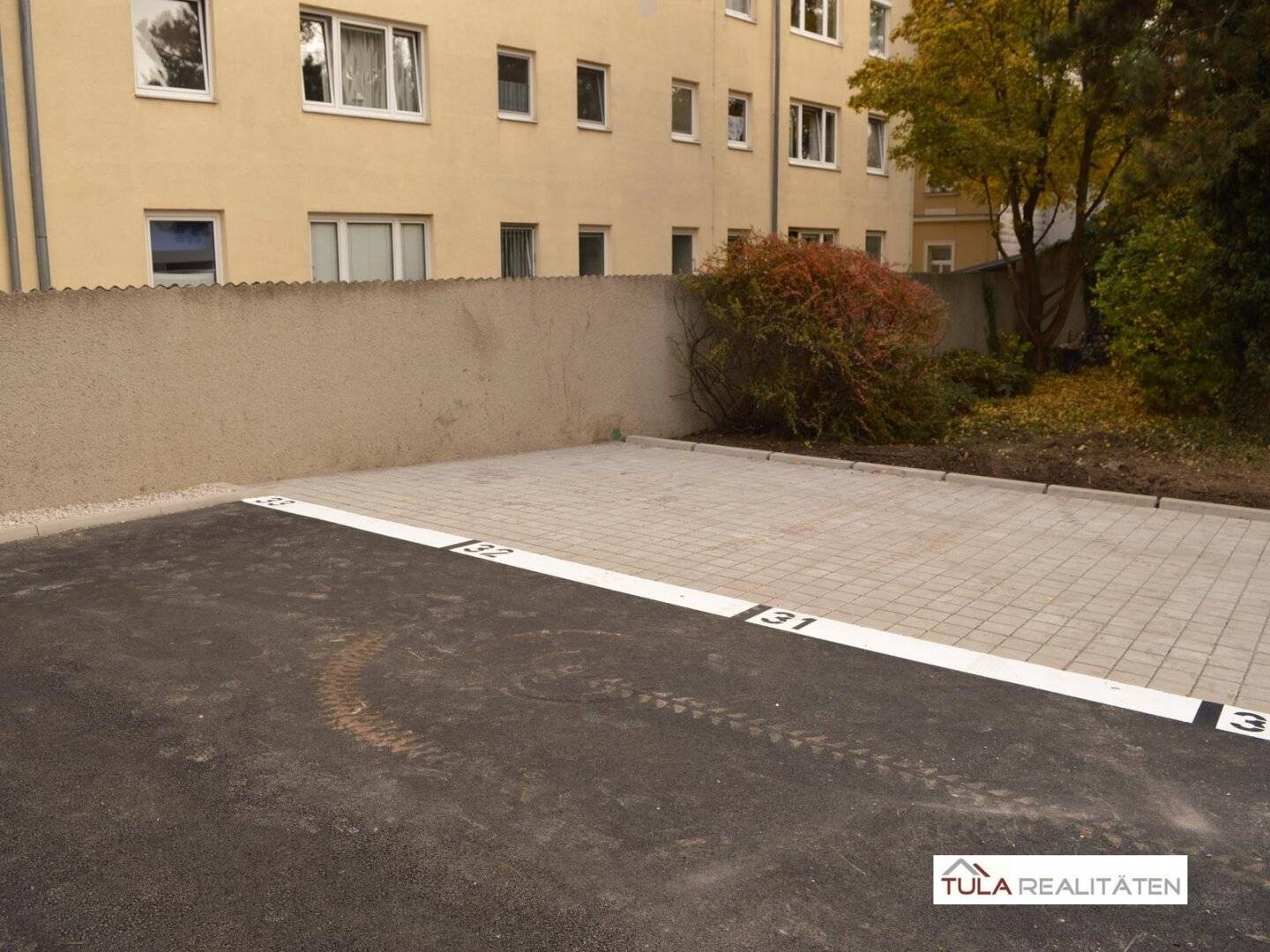 Garagenplatz 3430 Tulln, Kerschbaumergasse 10