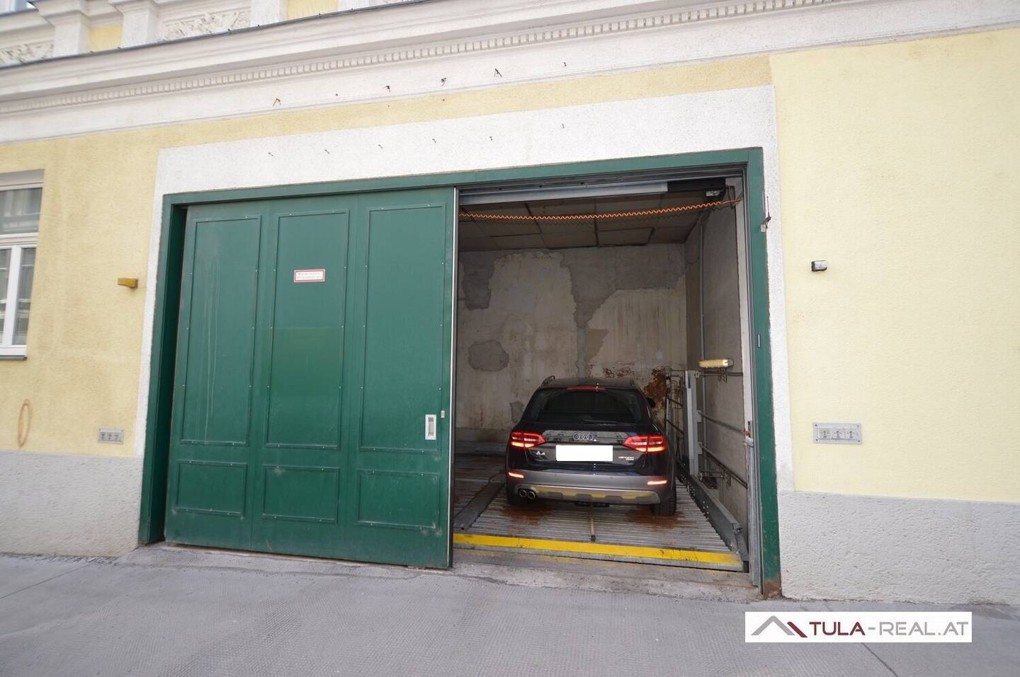 Garagenplatz 1150 Wien, Robert Hamerling Gasse 9