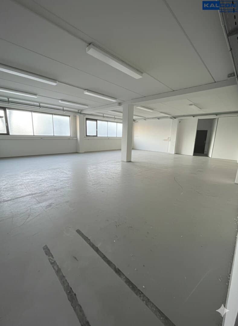 Modernes Büro in 1230 Wien | inkl. Lagerfläche | 1 PKW-Stellplatz | Top Lage
