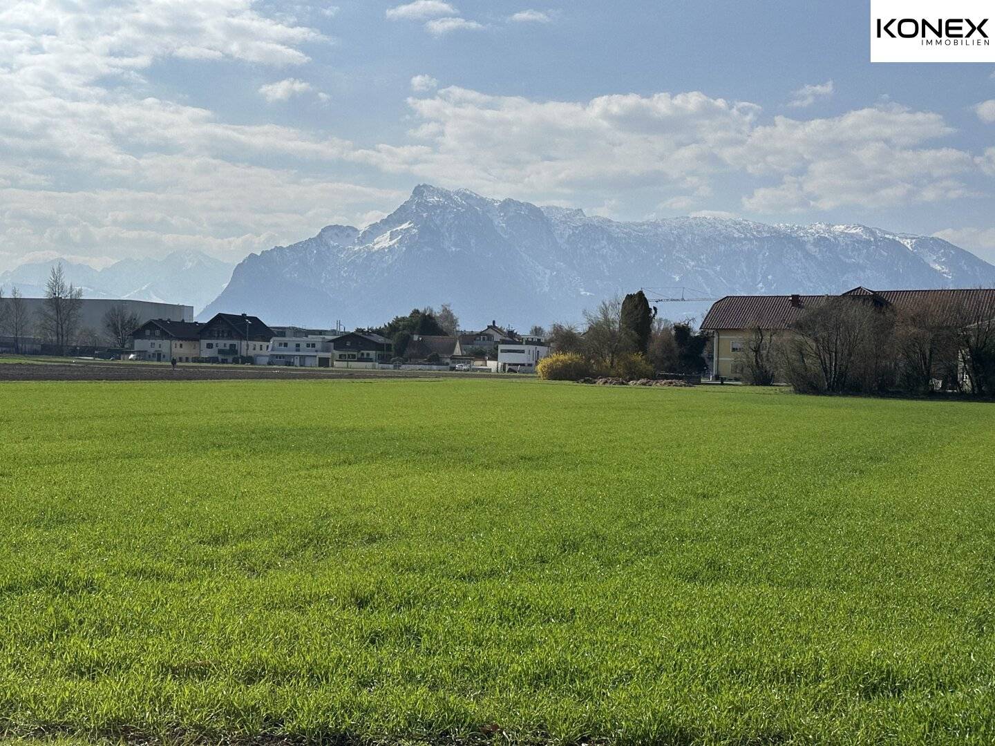 Sonniges Baugrundstück in Salzburg-Maxglan mit eigener Zufahrt