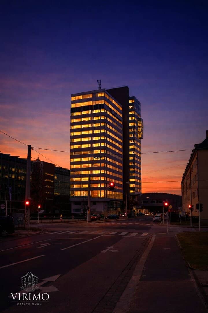 Corporate-Level Büro im 10. OG des CITYTOWER – 290 m² mit Präsenz & 7 Stellplätzen