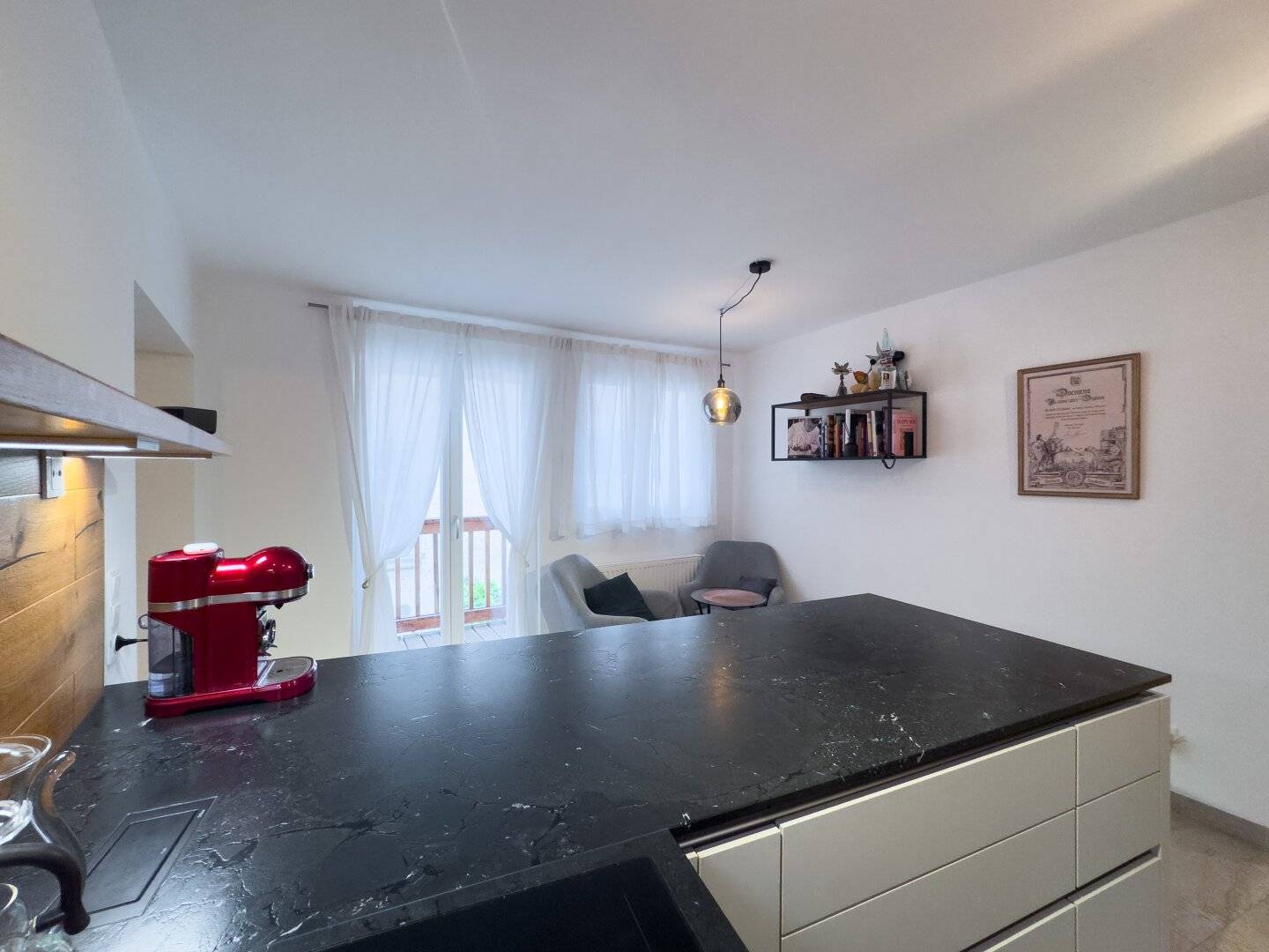 HOCHWERTIGE 2-ZIMMER-WOHNUNG IN HALLEIN