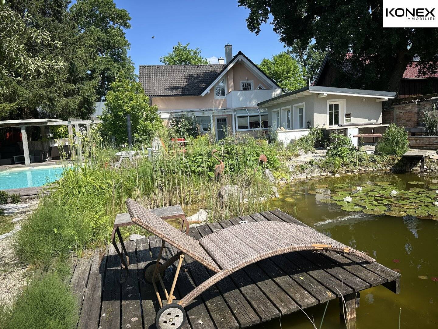 Stilvolles Einfamilienhaus mit Pool & Teich in begehrter Lage Salzburg-Moosstraße