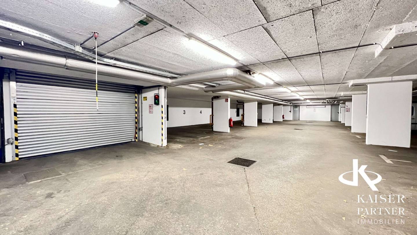 GARAGENSTELLPLATZ - NÄHE WESTBAHNHOF!