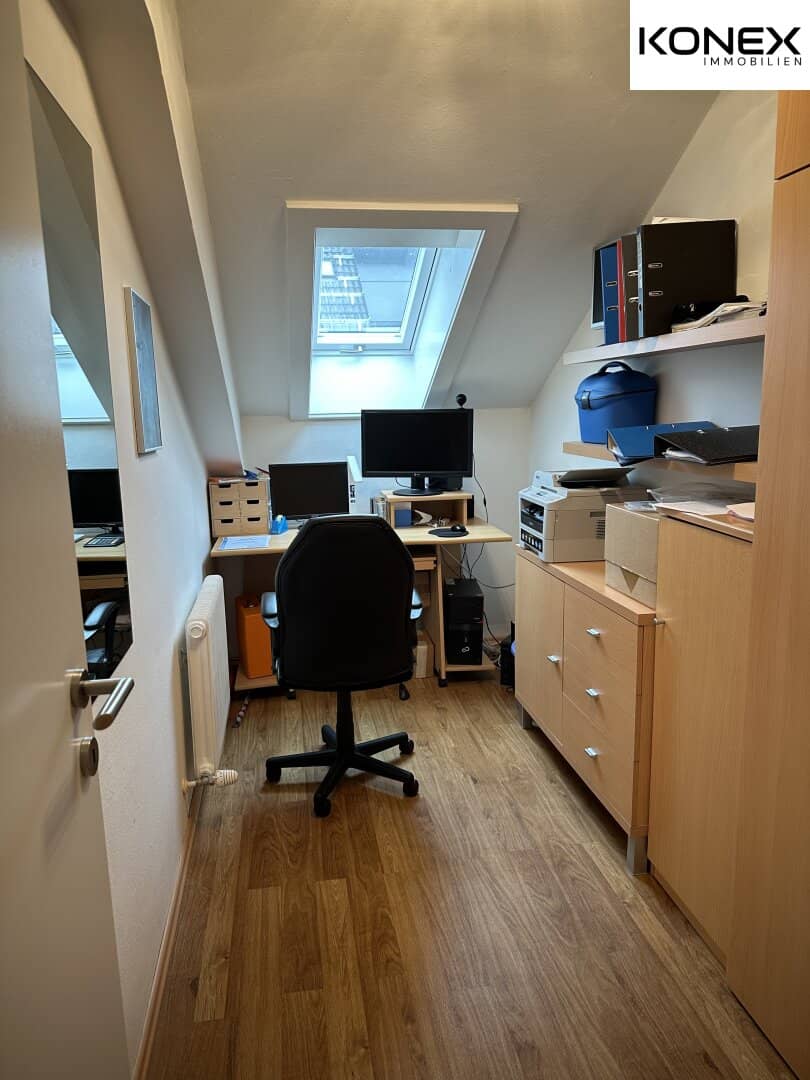 Wohnen. Arbeiten. Leben am See. Seltene Gelegenheit in Seeham – Liegenschaft mit Gewerbe - und Wohneinheit nur 1 Minute vom See entfernt