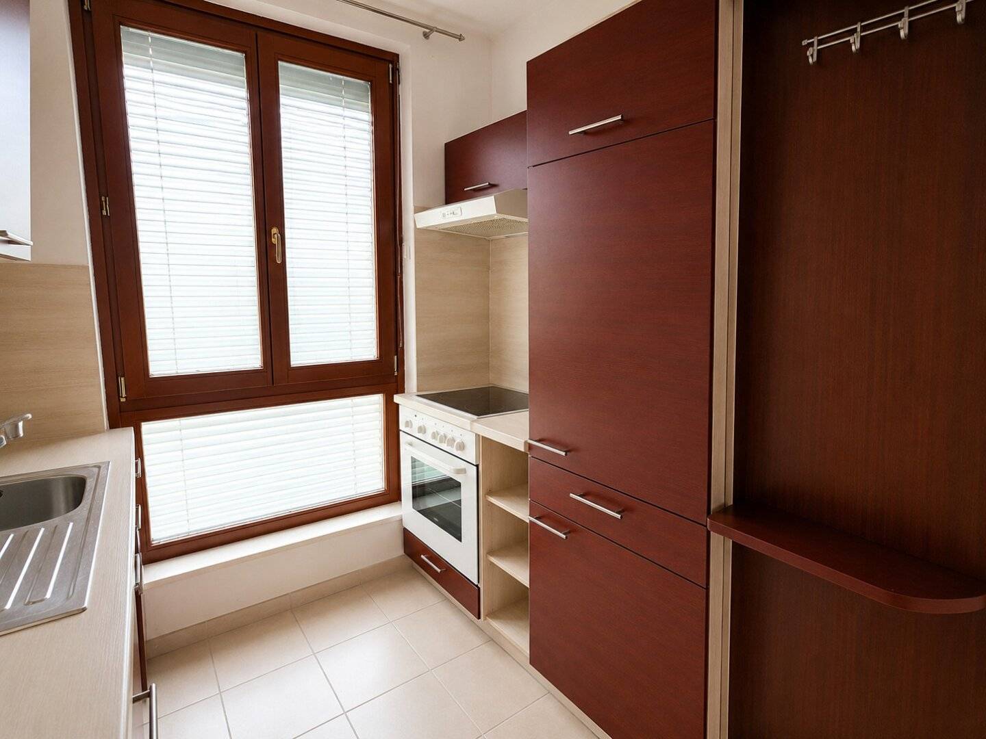 Sonnige 1-Zimmer-Wohnung in exklusiver Wohnlage nahe Hilmteich