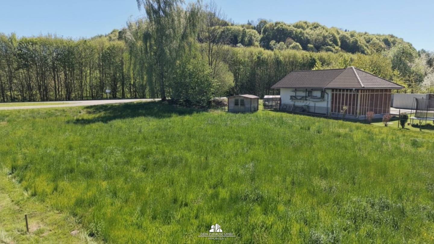DEIN ZUHAUSE - Sonniger, leistbarer Baugrund mit idealer Anbindung