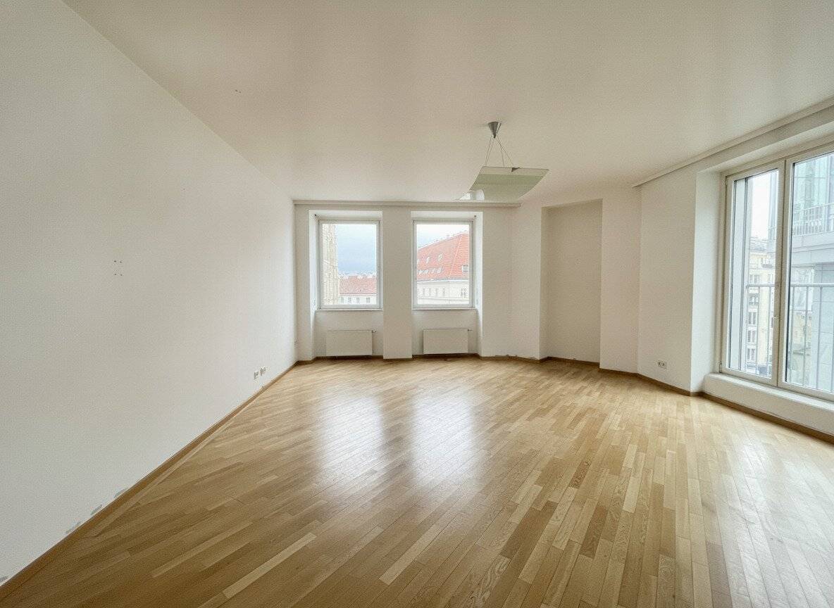 In Renovierung - UNBEFRISTET: Klimatisierte, helle Wohnung mit fantastischem Blick auf den Stephansdom / Under renovation – UNLIMITED RENT: Air-conditioned, bright flat with a fantastic view of St Stephen’s Cathedral