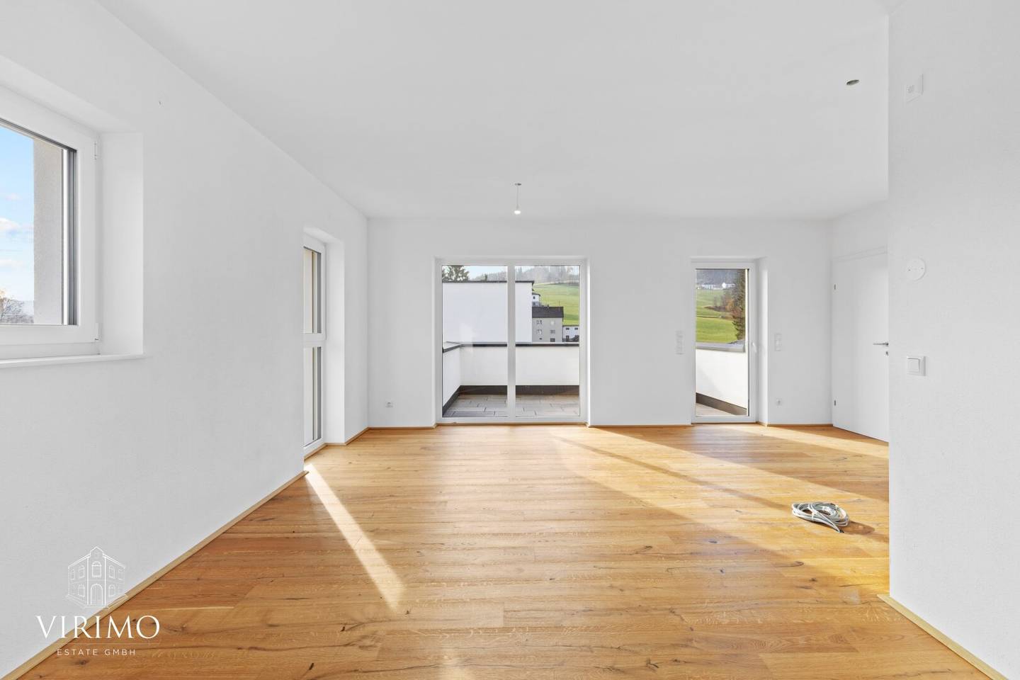 Schlüsselfertiges Neubau-Einfamilienhaus mit zwei Terrassen, großem Garten & schönem Weitblick in Aigen-Schlägl