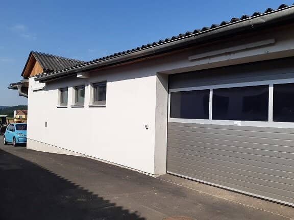 8200 Gleisdorf, Tieberhof 21: 2 Büros, 4 Lagerflächen und 2 Garagen - Gesamtfläche ca. 249m²
