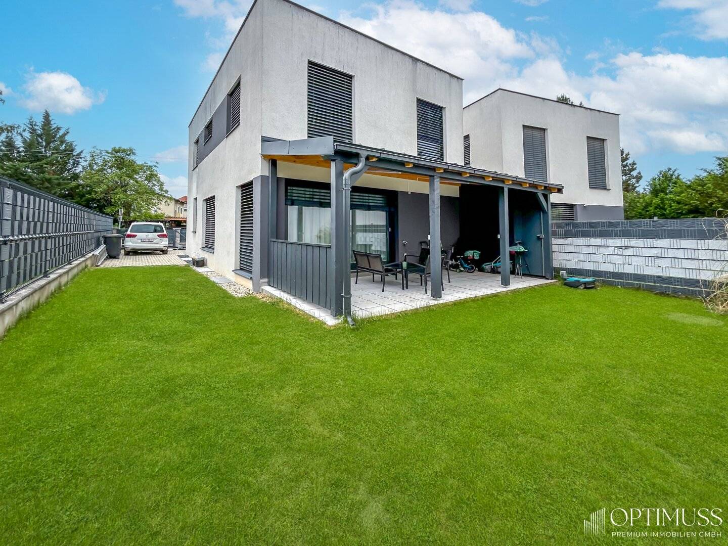 EXKLUSIVES ,MODERNES WOHNEN IM 4 ZIMMER EINFAMILIENHAUS IN STRASSHOF AN DER NORDBAHN !!!