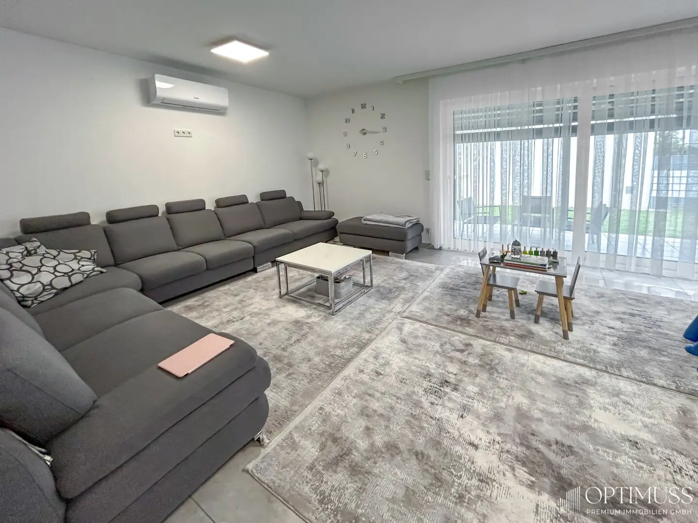 EXKLUSIVES ,MODERNES WOHNEN IM 4 ZIMMER EINFAMILIENHAUS IN STRASSHOF AN DER NORDBAHN !!!