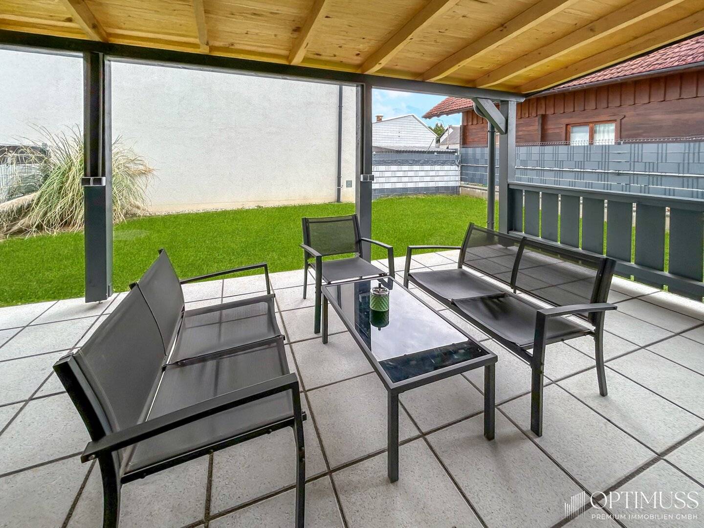 EXKLUSIVES ,MODERNES WOHNEN IM 4 ZIMMER EINFAMILIENHAUS IN STRASSHOF AN DER NORDBAHN !!!