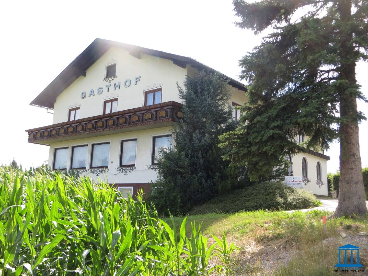 Ehemaliger Gasthof mit Fremdenzimmer und Wohnung in Hochegg bei Grimmenstein