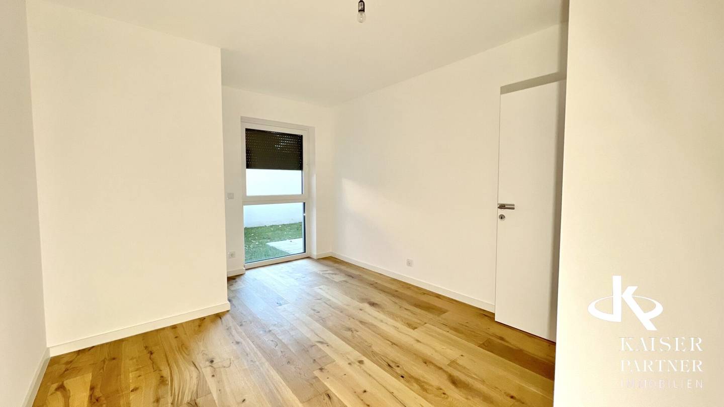 Erstbezug, moderne 2-Zimmer Gartenwohnung mit Terrasse!
