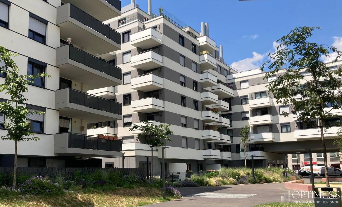 AM KIRSCHBLÜTENPARK WOHNEN !!! Moderne 3-Zimmer-Neubauwohnung mit 2 Balkonen und Garagenplatz zu verkaufen!