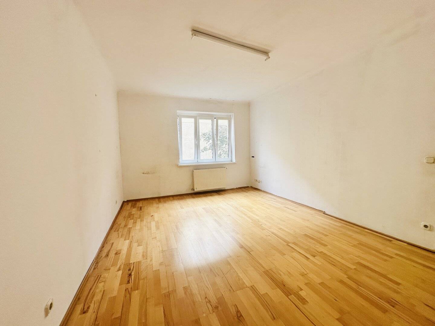 Sommeraktion bis 31.08. – Jetzt zum Spezialpreis sichern! Tolle 2,5 Zimmerwohnung mit ca. 71m2 Wohnfläche im 10. Wiener Gemeindebezirk!