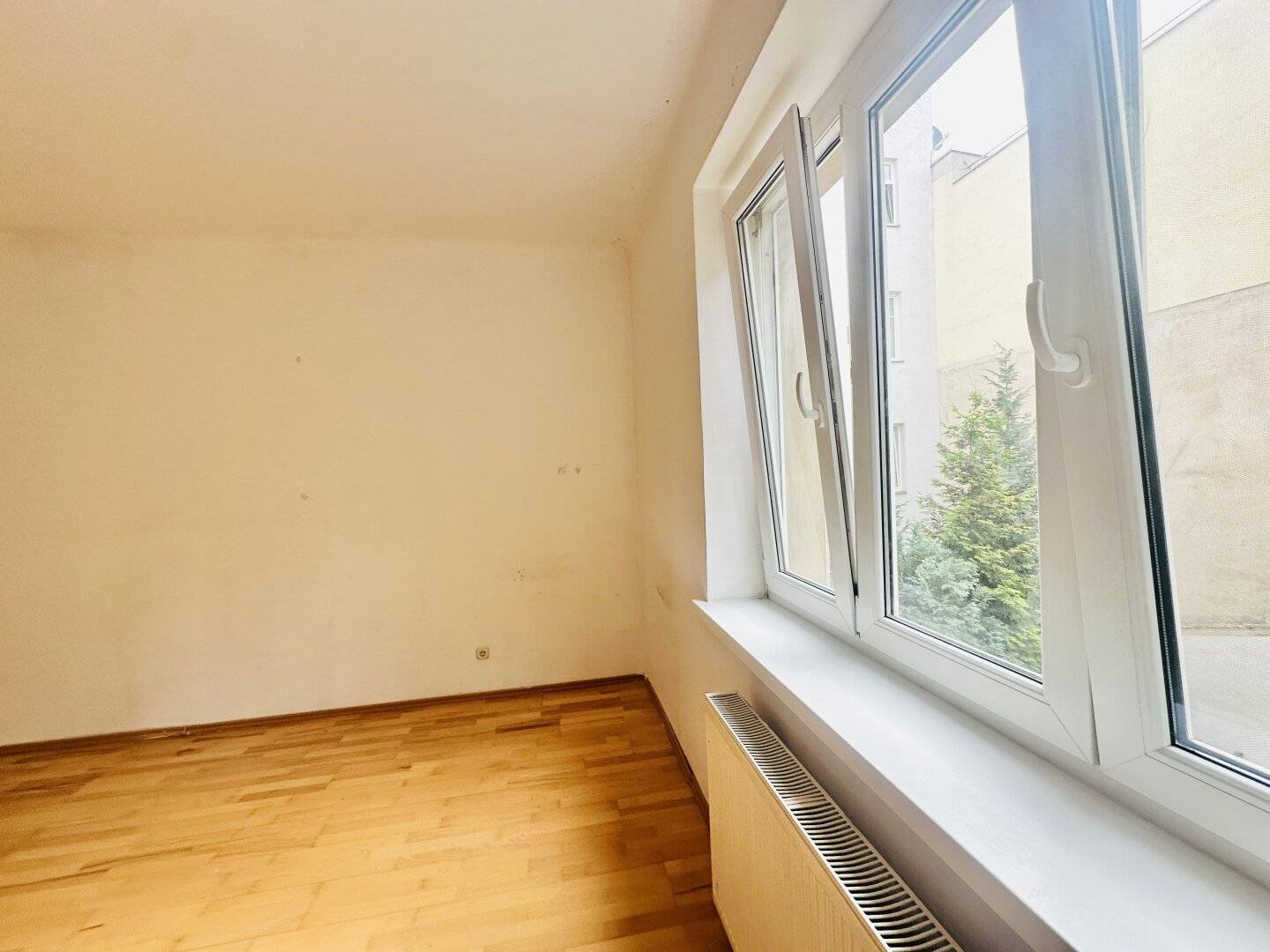 Sommeraktion bis 31.08. – Jetzt zum Spezialpreis sichern! Tolle 2,5 Zimmerwohnung mit ca. 71m2 Wohnfläche im 10. Wiener Gemeindebezirk!