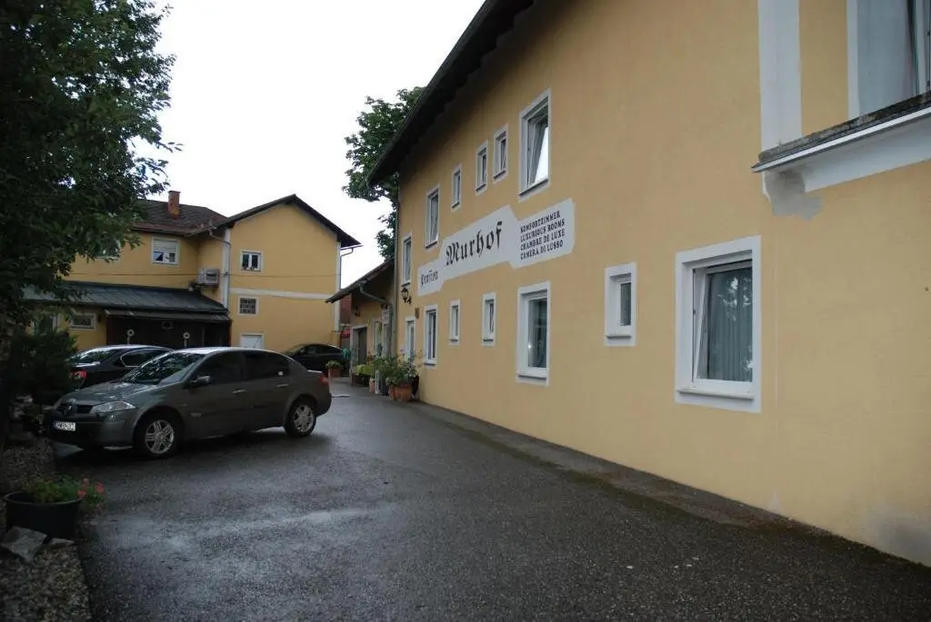 Pension / Restaurant / Wohnungen mit viel Potential! Alles in einem!