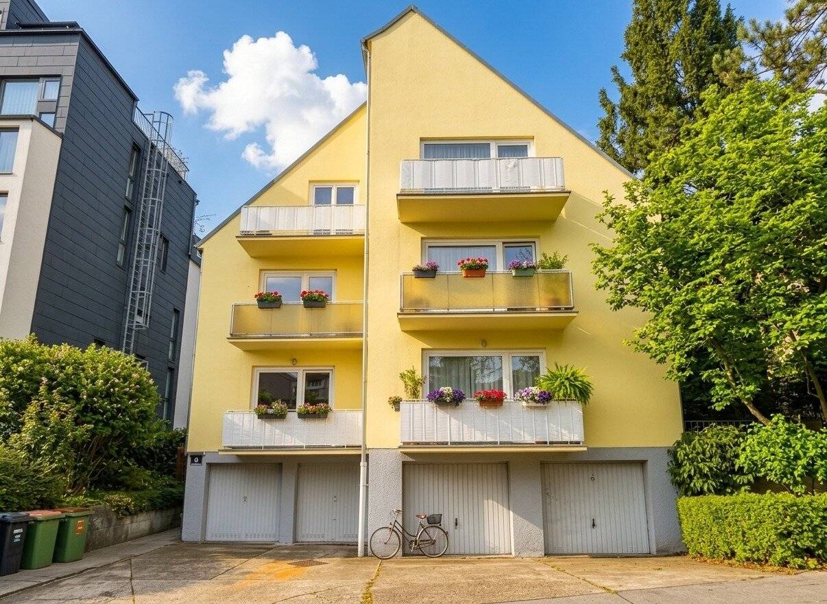 *SOMMERAKTION*: 4% Nachlass - Sanierungsbedürftige Wohnung mit Balkon & Garage in absoluter Ruhelage, zwischen Türkenschanzpark und Pötzleinsdorfer Schlosspark